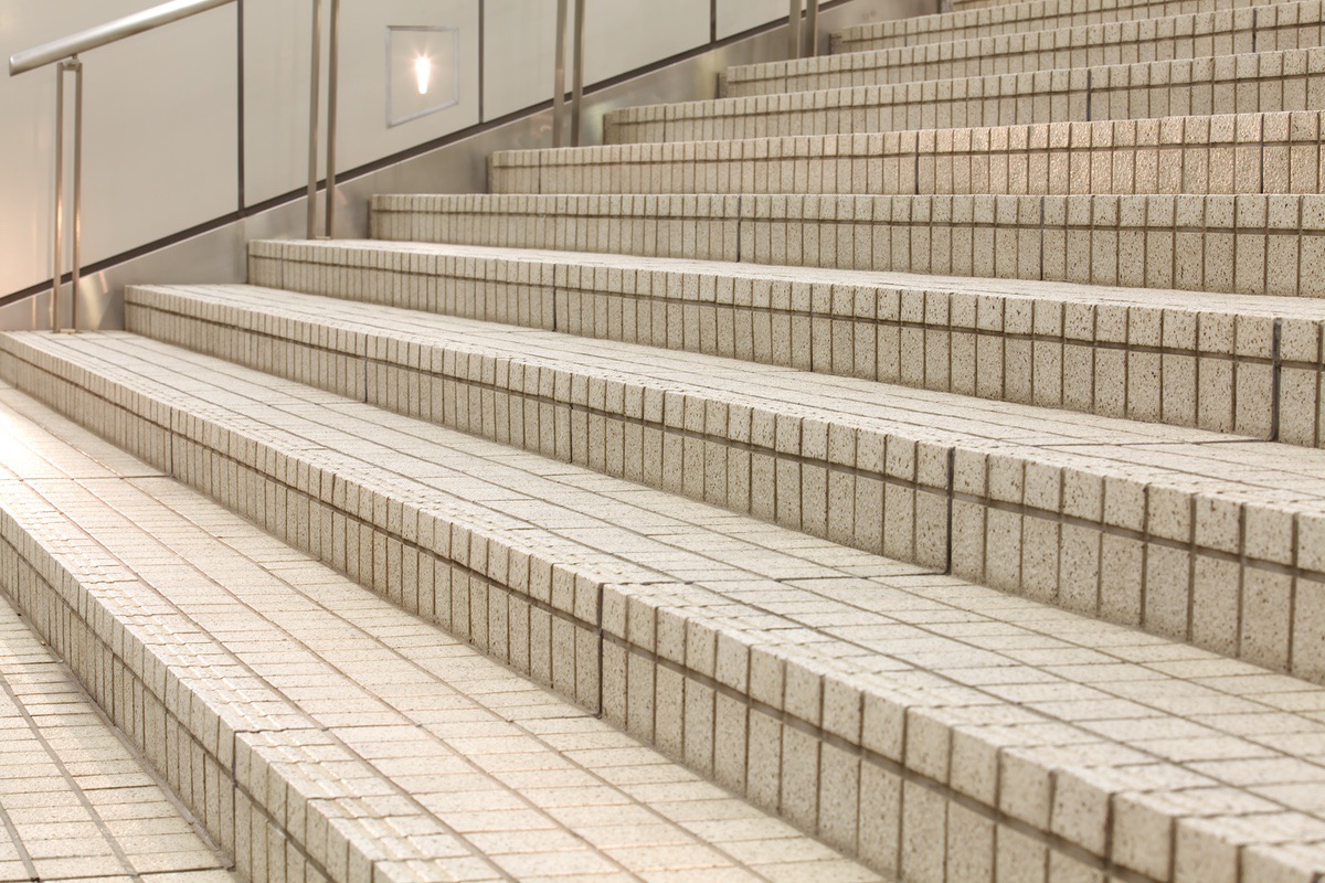 a picture of a staircase